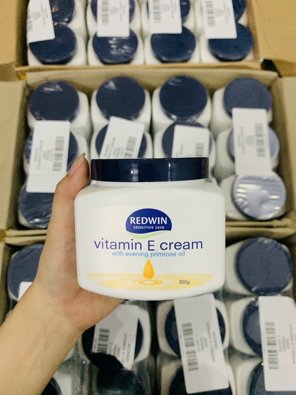 Kem dưỡng da Redwin Vitamin E Cream 300g